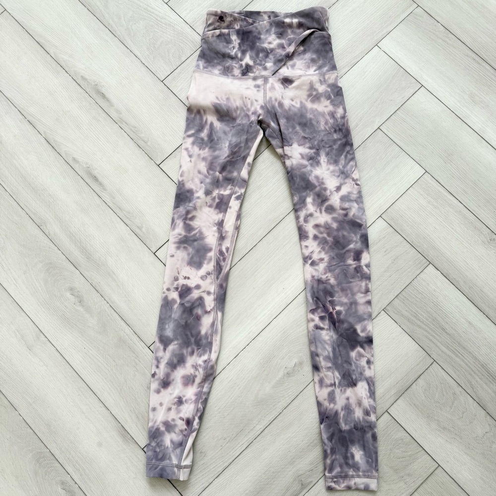 💜 RARE Lululemon Align Criss Cross Diamond Tie Dye Leggings - Picture 6 of 12